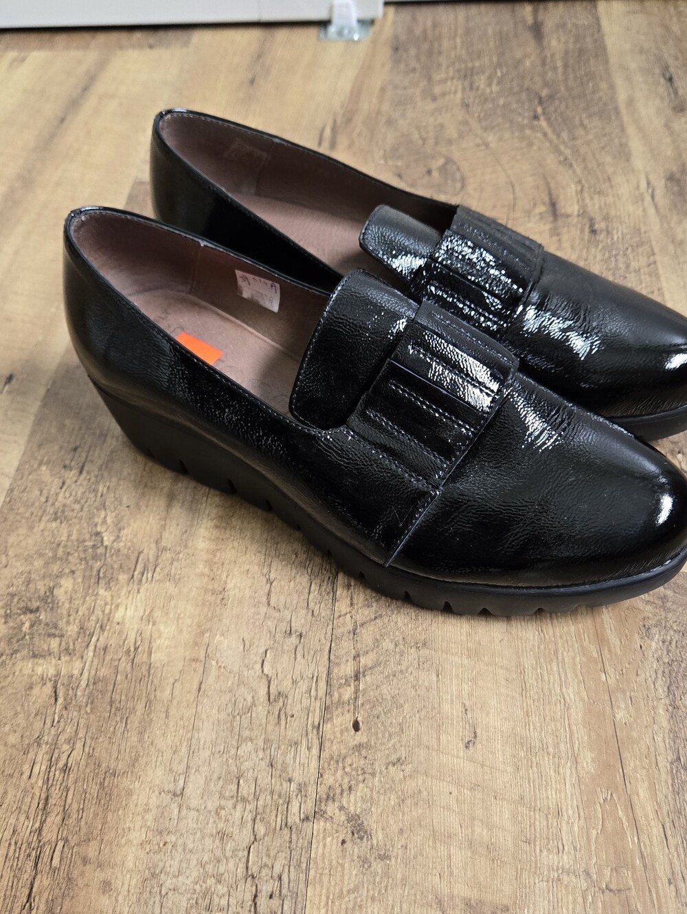 Wonders C-33281 Patent Leather Wedge Loafers, Womens Size 39 - Picture 2 of 10